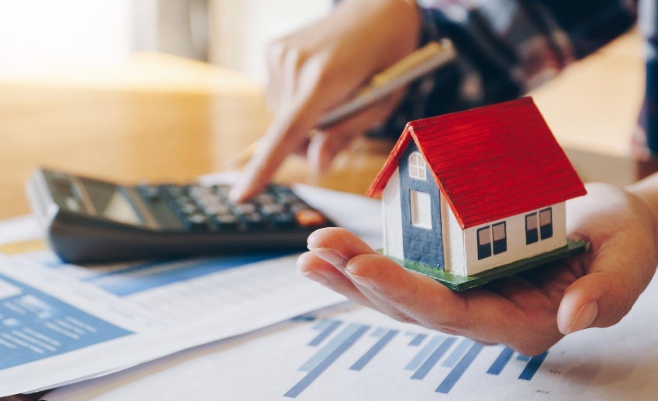 Turning Salary into Square Feet