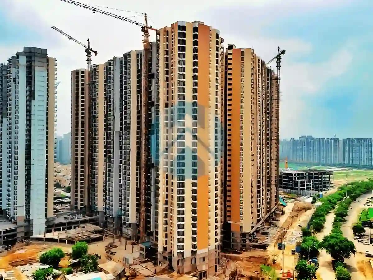 Amrapali Verona Heights logo