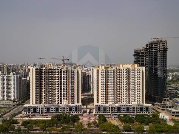 Nirala Estate logo